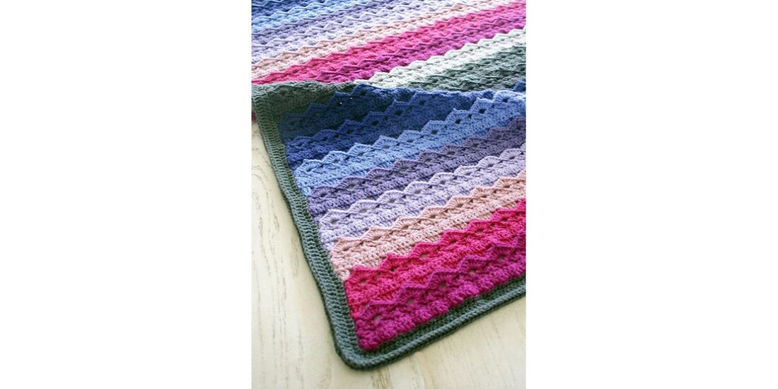 2016-10-06 Royal Icing Blanket (1)