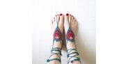 2014-08-15 Barefoot Sandals Peacock Style (1)