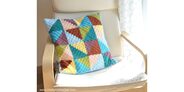 2017-11-03 C2C Pastel Traingles Pillow 3