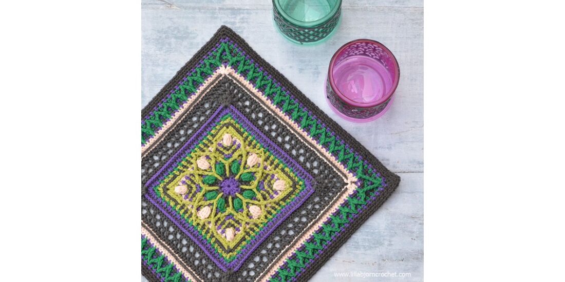 2017-09-29 Different Granny Square 2