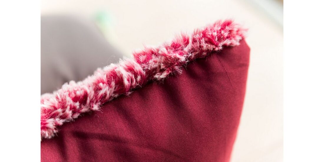 2020-02-04 Plush Plunge Pillow 3