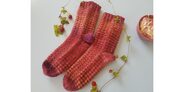 2019-07-11 Wild Stawberry Socks 1
