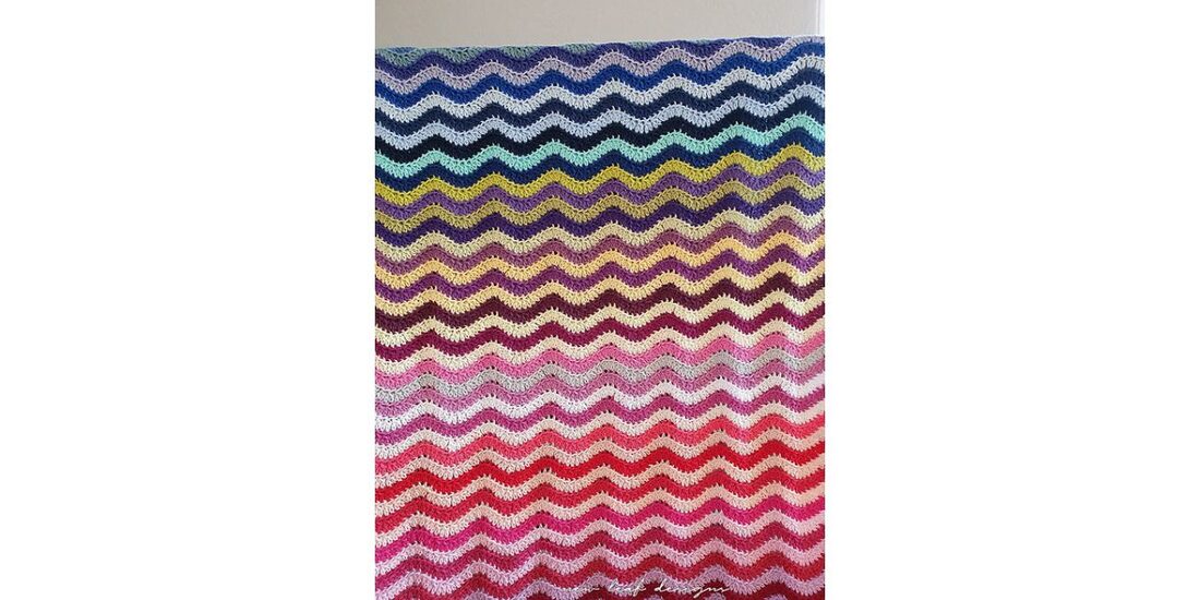 2020-09-01 Rainbow Sea Blanket 5