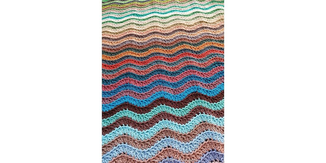2020-09-01 Rainbow Sea Blanket 4
