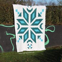 2021-01-27 Snowflake blanket 1