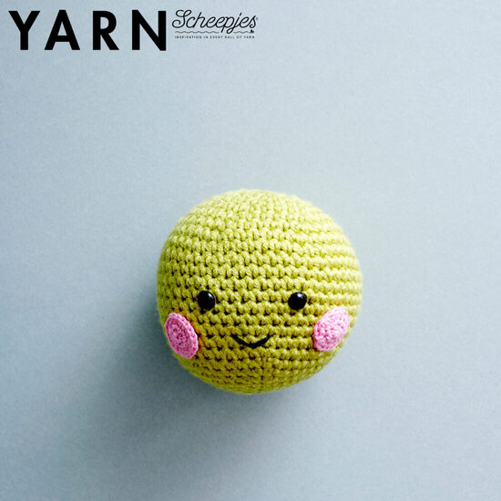 Hap-pea Pod Matt and Sue Farci Scheepjes Bookazine YARN 11 Macro Botanica (9)