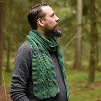 2021 Blooming Moss Scarf 1