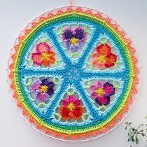 Rainbow_Pansy_Pizza_Pattern_LAWIM_medium2