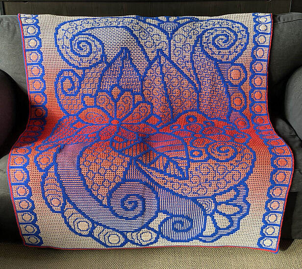 IMG_7024_bw_sofa_medium2