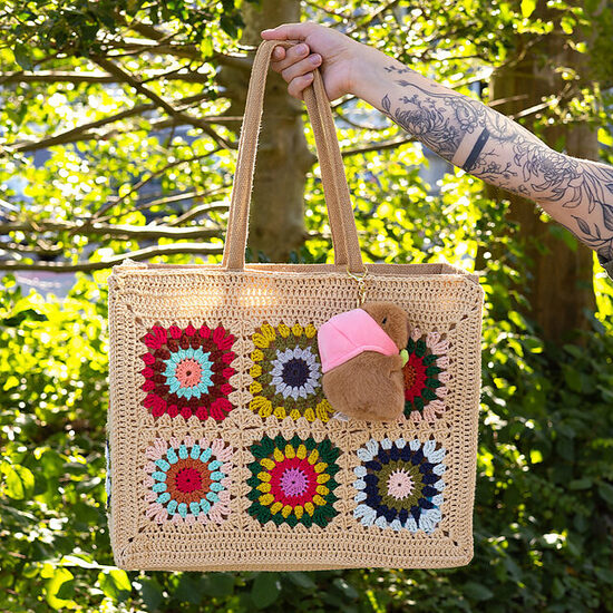 Granny-Square-Shopper-3_medium2