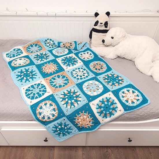 Fonaltunder-Snowflake-Blanket-011