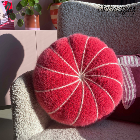 Scheepjes Free Pattern Snowdrift Cushion Snowfall (1)