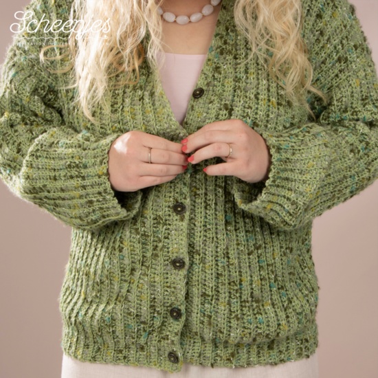 Template Scheepjes Free Patterns-8-Free Pattern - SQ logo white (9)