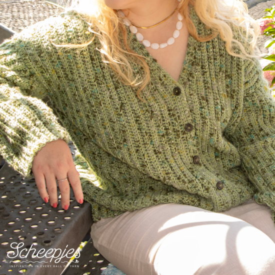 Template Scheepjes Free Patterns-8-Free Pattern - SQ logo white (12)